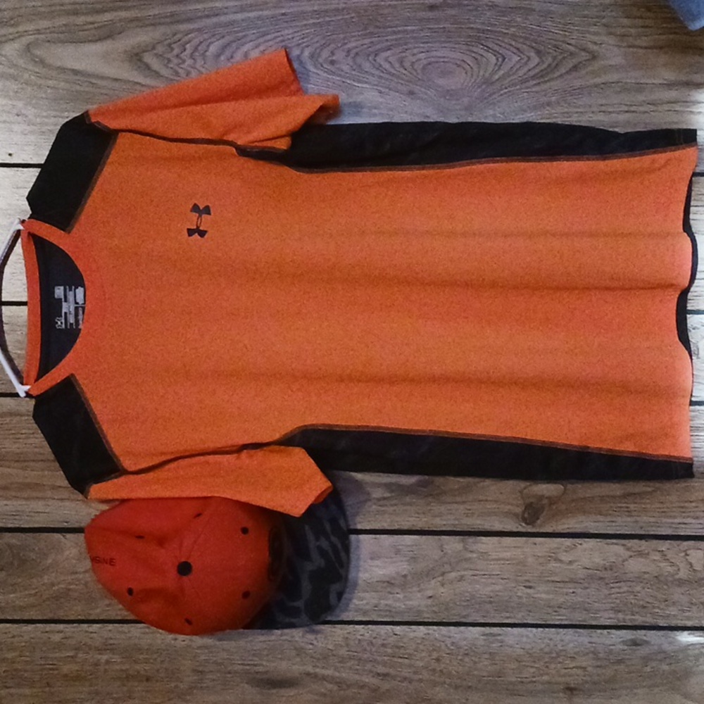 2#bundle Under Armour hat and drifit shirt